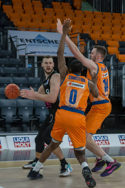 程往往充满 程往往充满